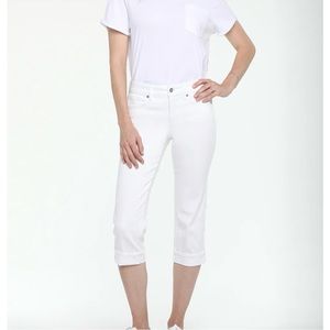 Womenโs NYDJ Marilyn Straight Crop Jeans